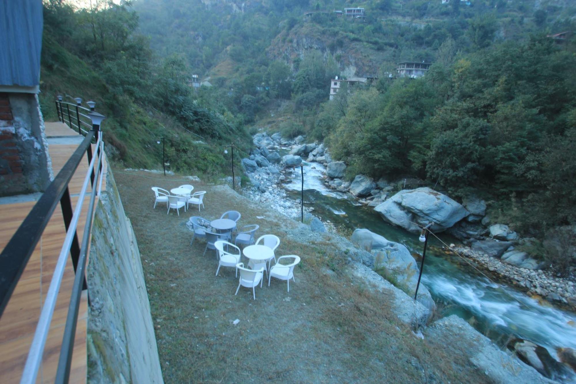Sukoon Resort Banjār Buitenkant foto